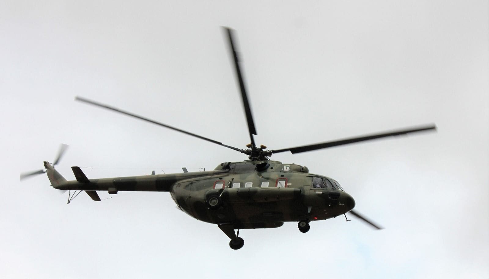 La dictadura ecuatoguineana realiza vuelos militares amenazantes sobre Annobón