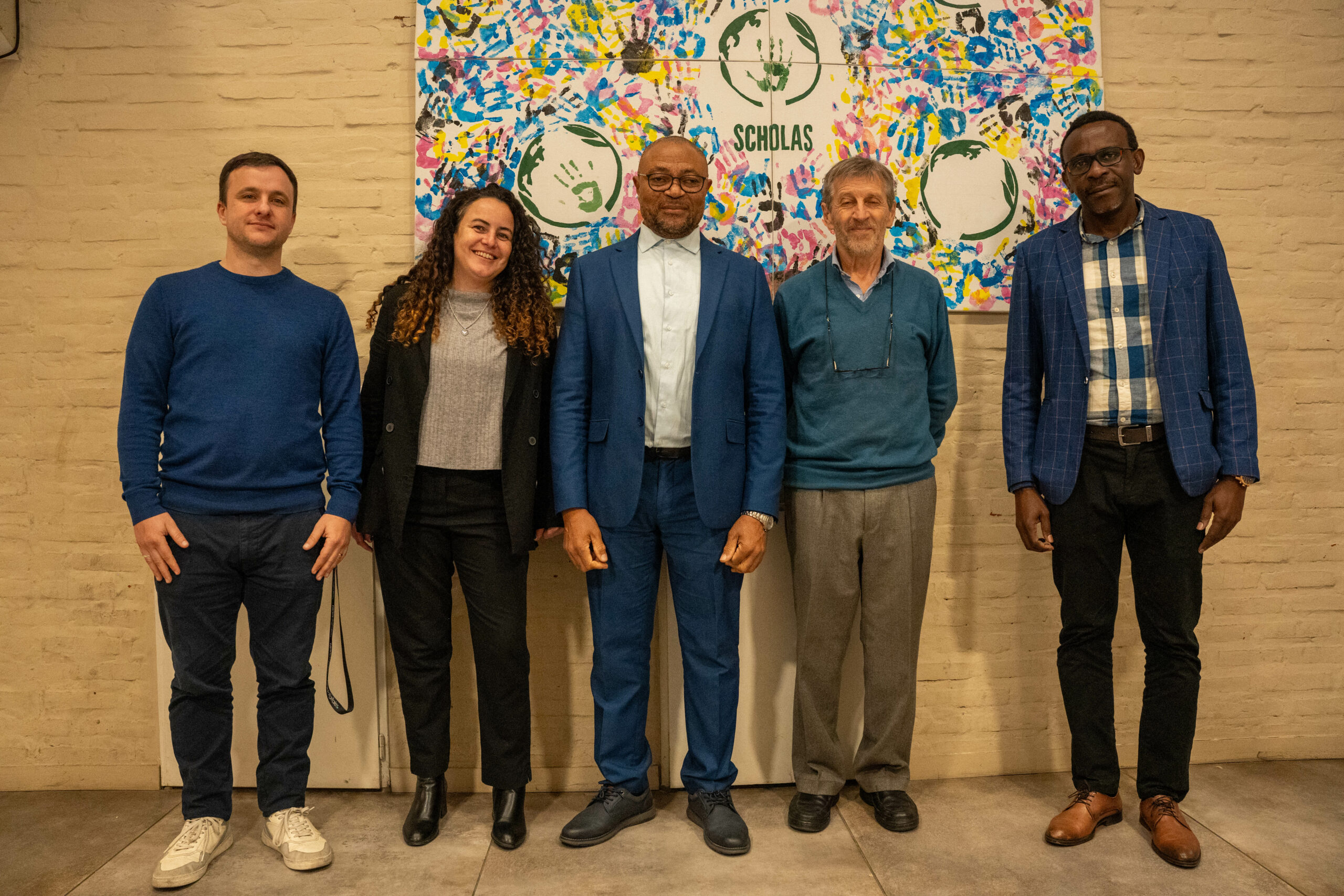 Los delegados annoboneses fueron recibidos por Julieta Williams, coordinadora de Scholas en Argentina, y por Enrique Palmeyro, cofundador y director mundial de la institución.